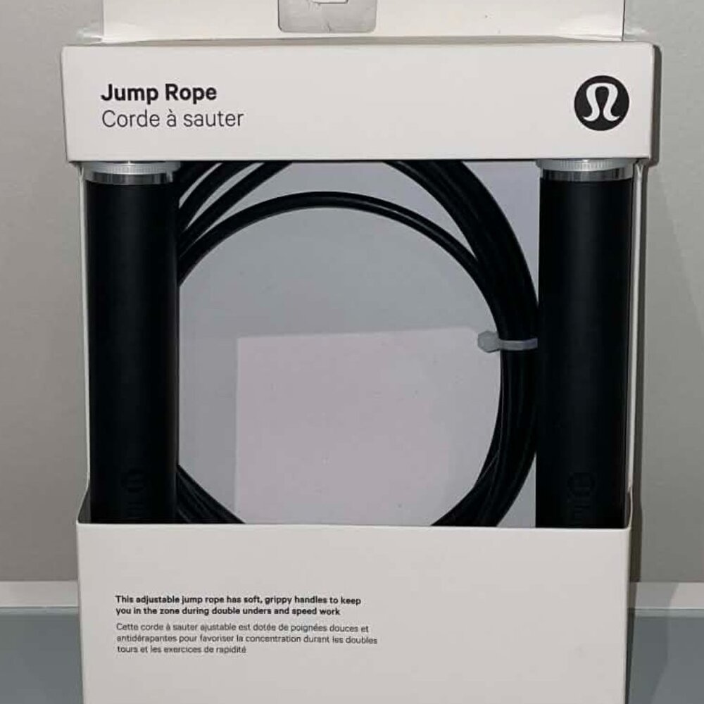 Lululemon Adjustable Length Jump Rope – NEW IN BOX - BLACK